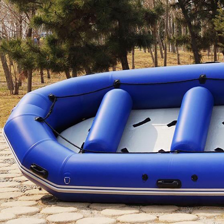 قارب طوف قابل للنفخ من مادة PV - مراجعة Outdoor Adventure Rafting وسعره